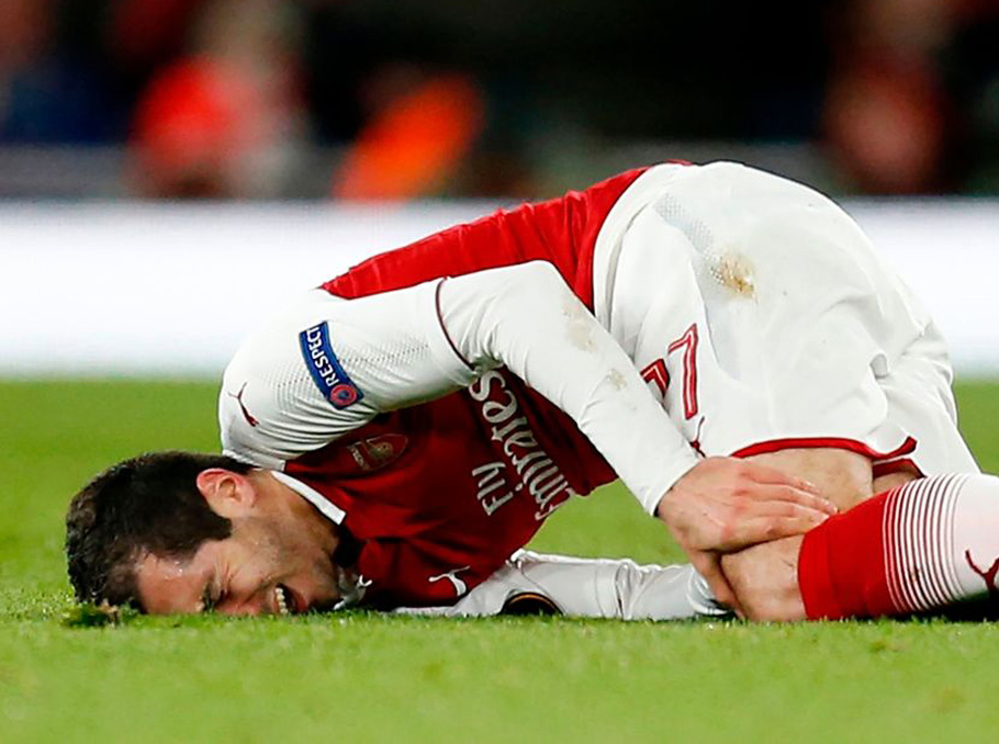 Arsenal's Henrikh Mkhitaryan out for six weeks due to foot injury