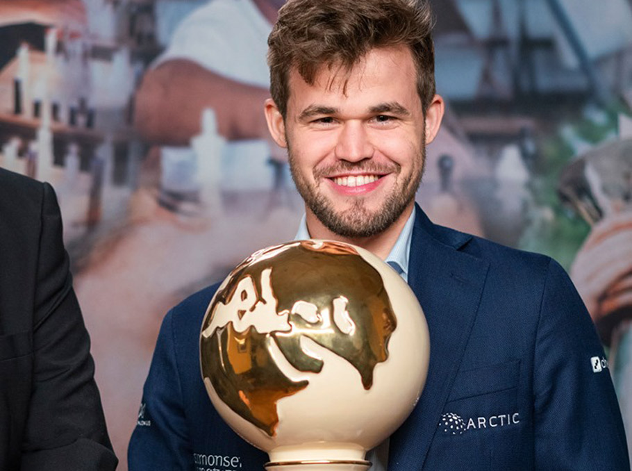 Magnus Carlsen Invitational: Carlsen wins prelims, Aronian barely qualifies