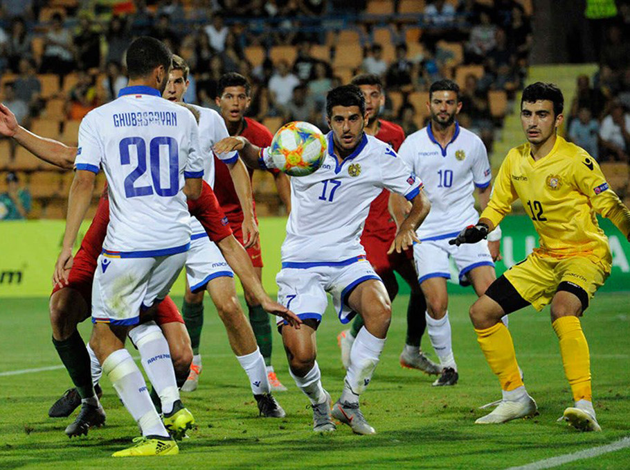 Sport armenia. Армения Португалия 2007. Армения спорт. Армянские спортивные. Спорт в Армении фото.