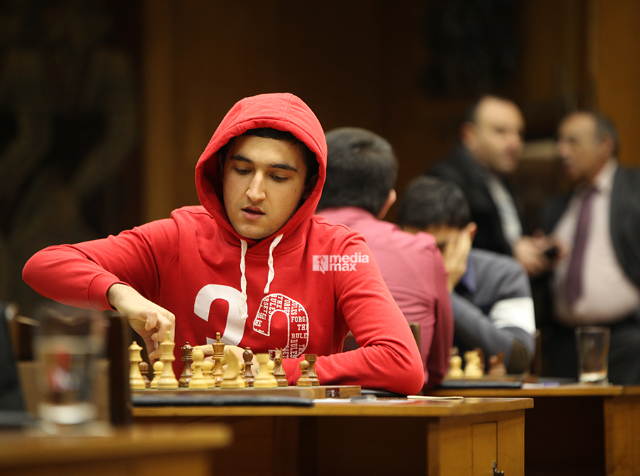 Chess news involving Armenian representatives