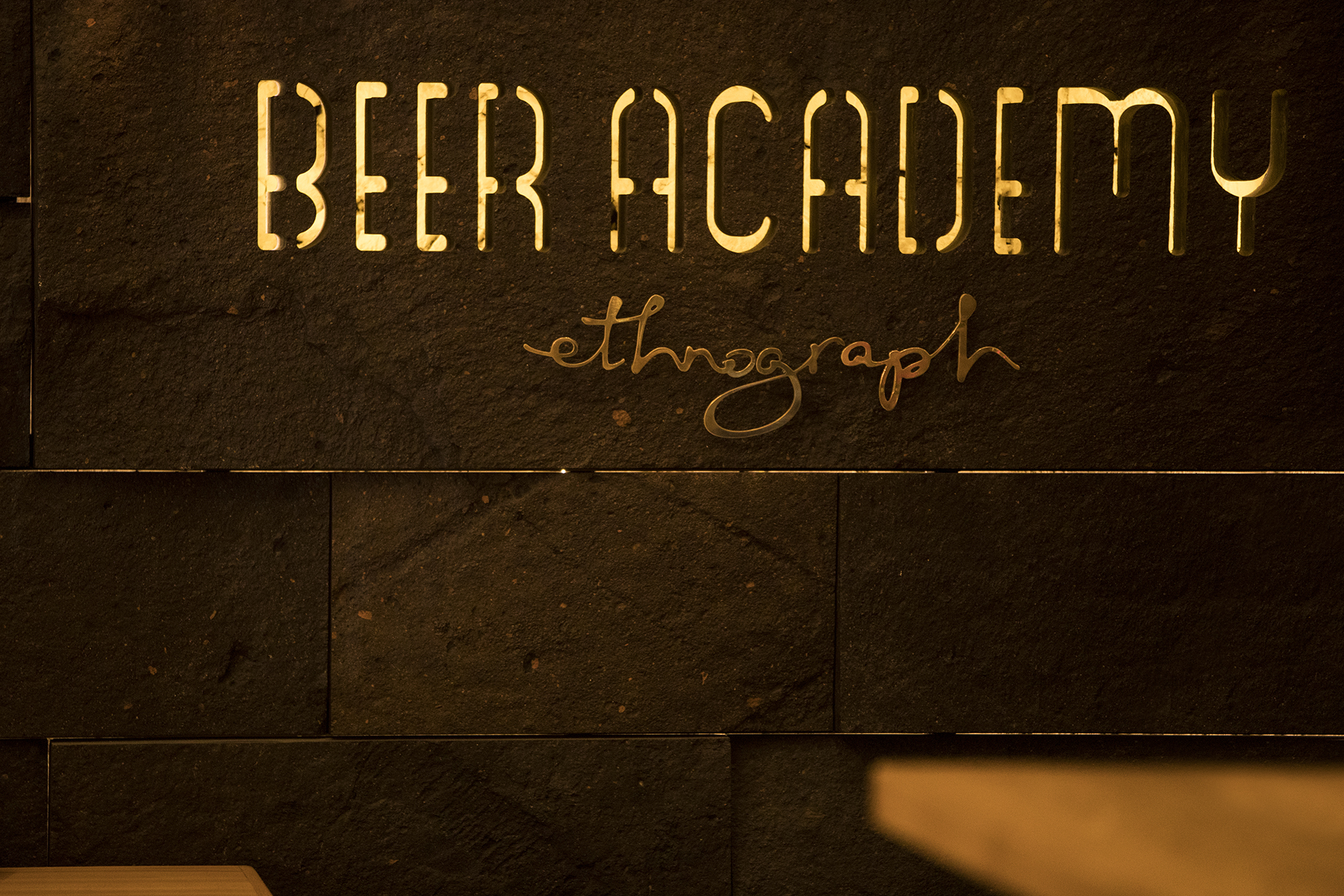 Beer Academy Ethnograph. Ազգային դիմագծով գարեջրի ռեստորանը