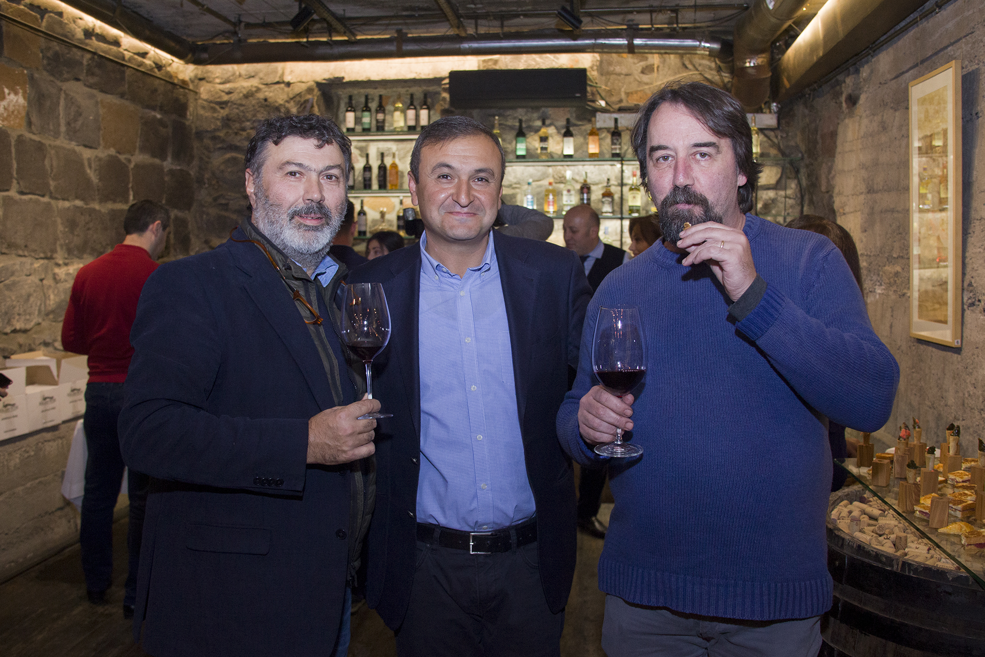Rikars Wine: тосканский опыт и армянское сердце  
