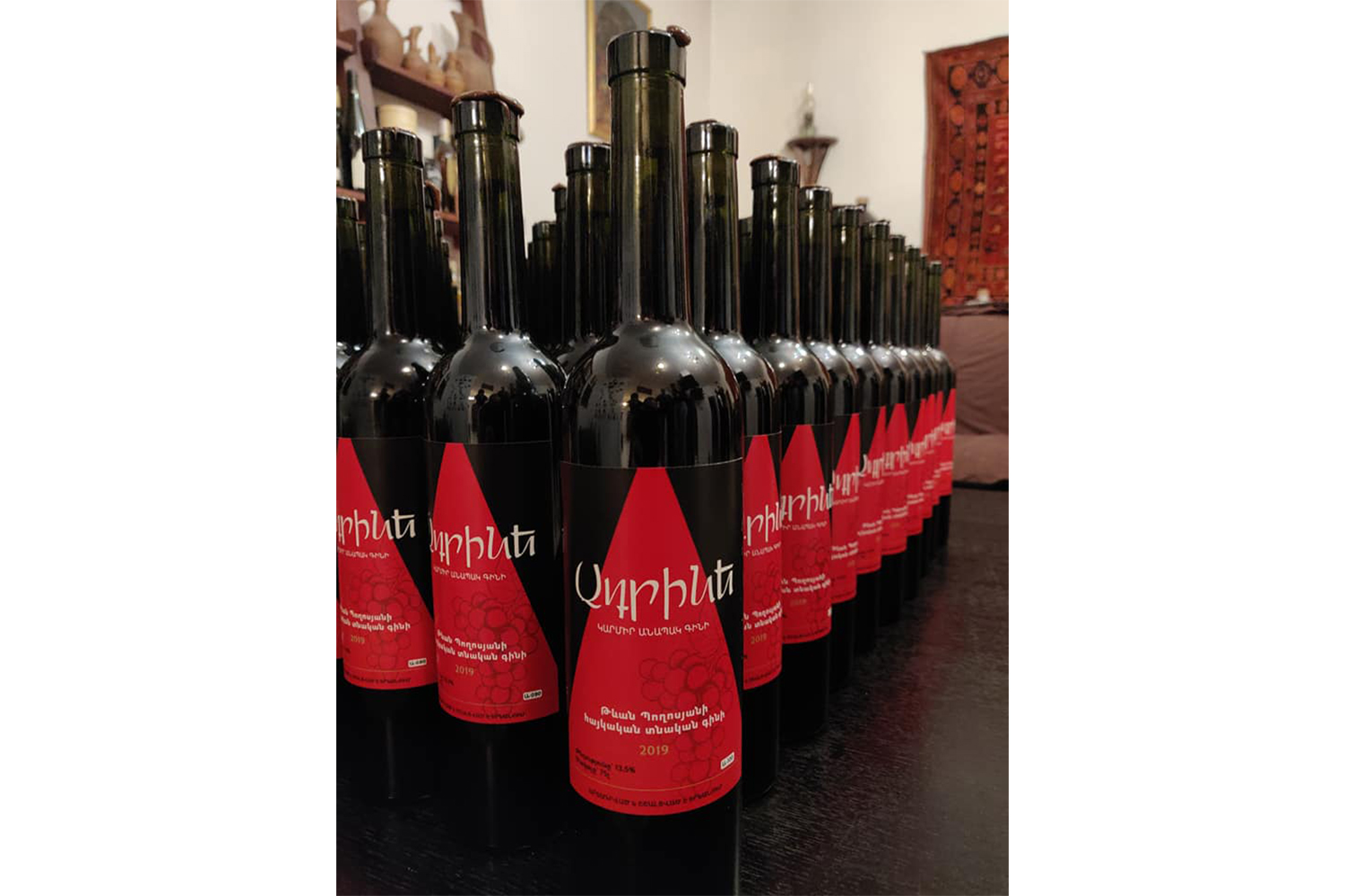 Թեւան Պողոսյանի գինիները՝ 100 հատ «Ադրինե»-ից մինչեւ 5 000 «Մունք» 