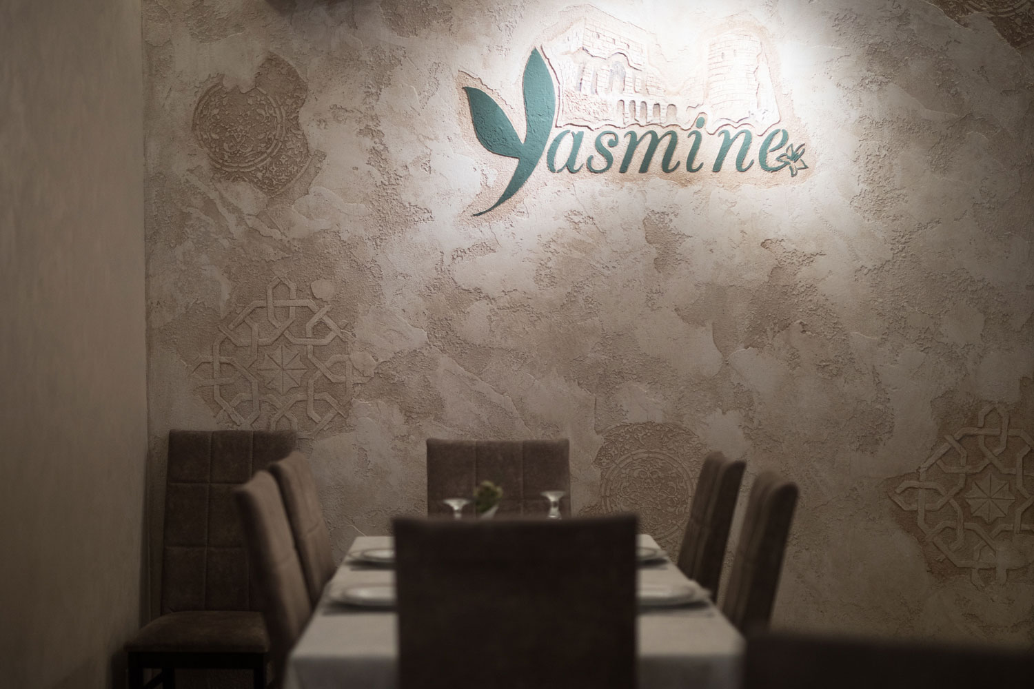 Yasmine restaurant. Տիկին Հասմիկի բաղադրատոմսերն ու 4 սեղանով սկսած գործը