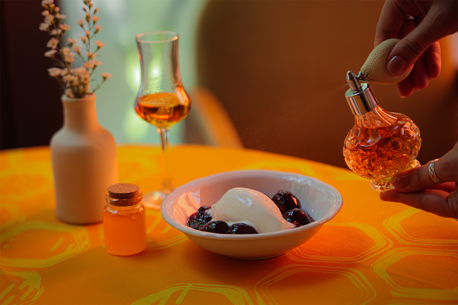 ARARAT Honey: The “romance” of brandy and honey