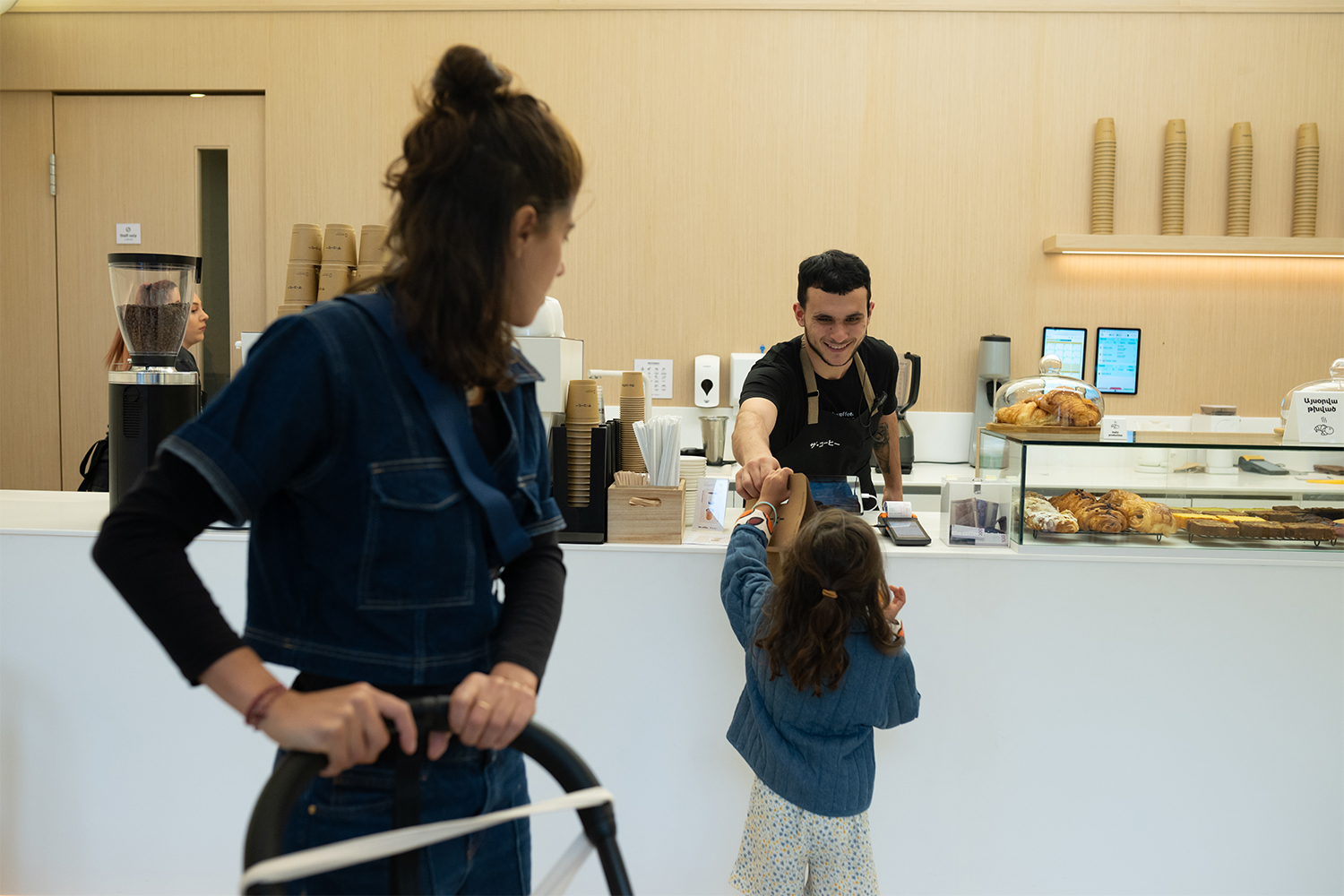 The Food. Պարզություն, նախաճաշեր ողջ օրվա ընթացքում, լավ սուրճ եւ գրքեր