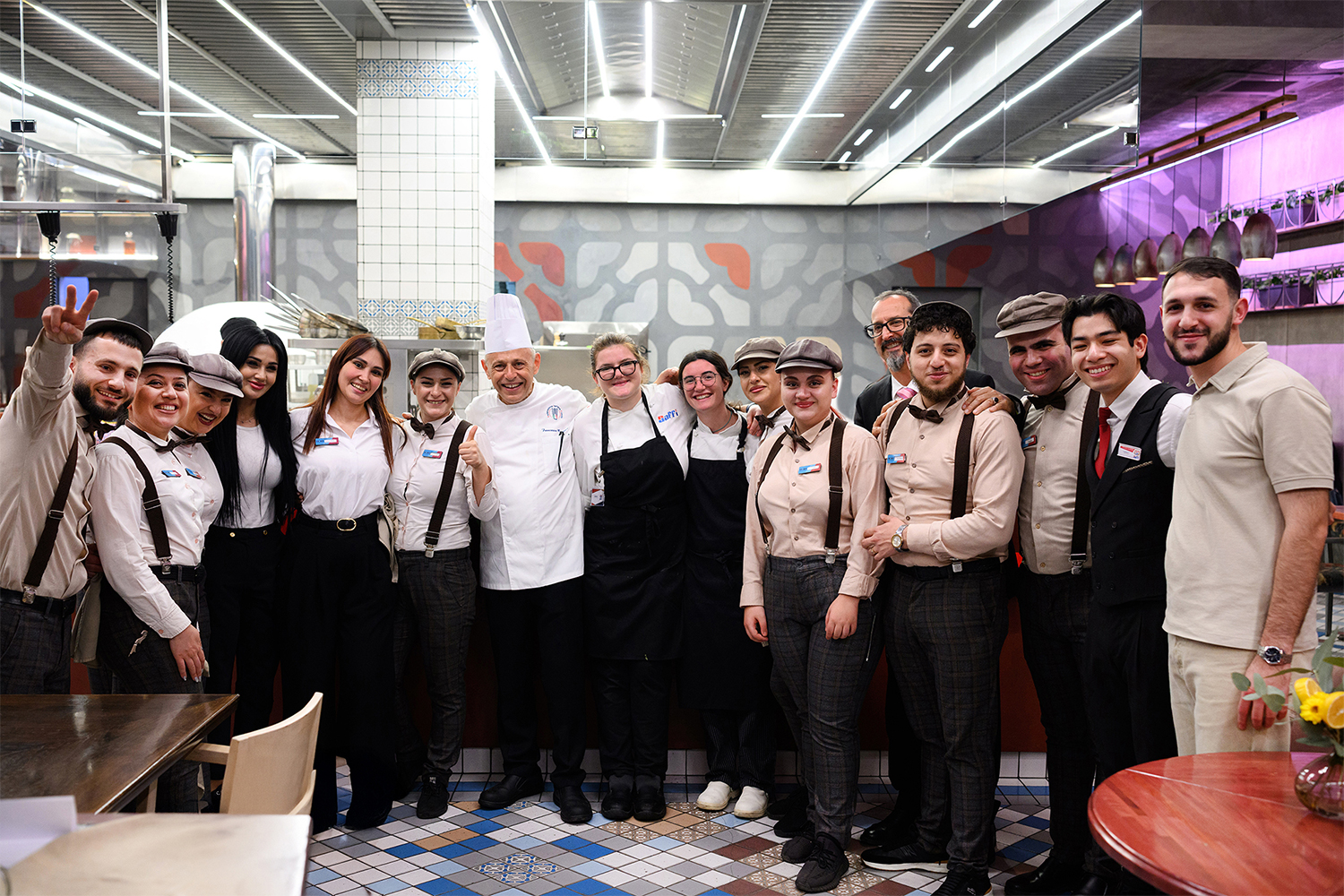 «Չորս ձեռք» ձեւաչափով հատուկ ընթրիք` Կազա Նոստրա ռեստորանում