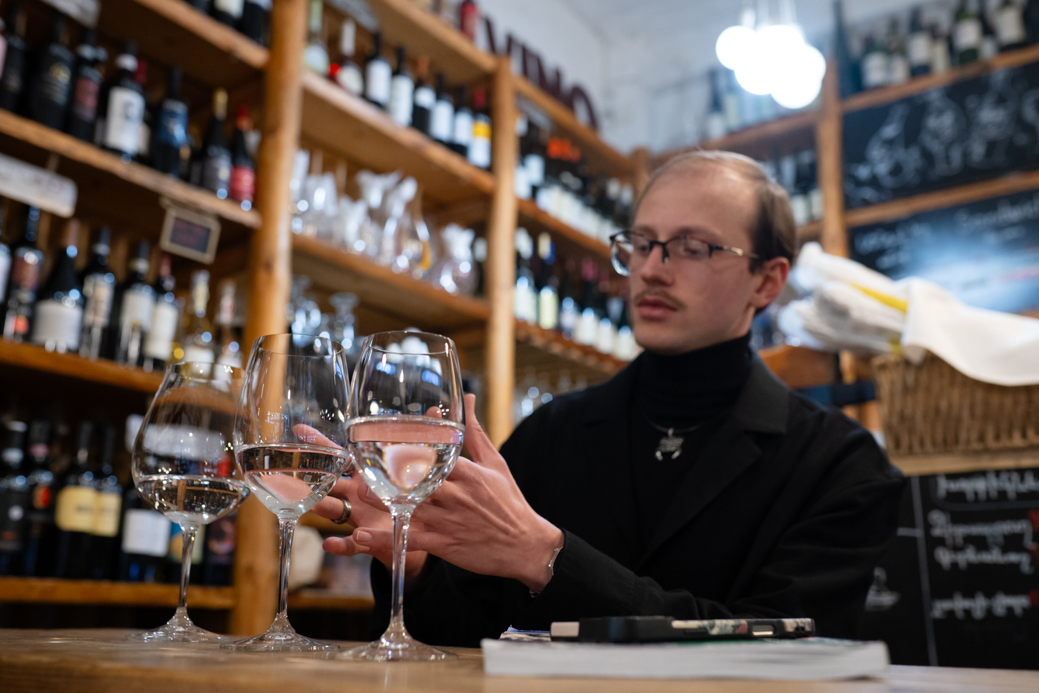 Սարյան 6-ում &laquo;ապրող&raquo; գինու մասնագետ Էմիլը 