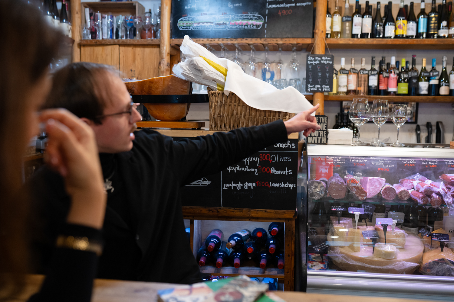 Սարյան 6-ում &laquo;ապրող&raquo; գինու մասնագետ Էմիլը 