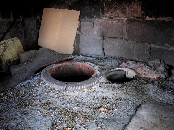 Հայկական թոնիրն օվկիանոսներ է անցնում