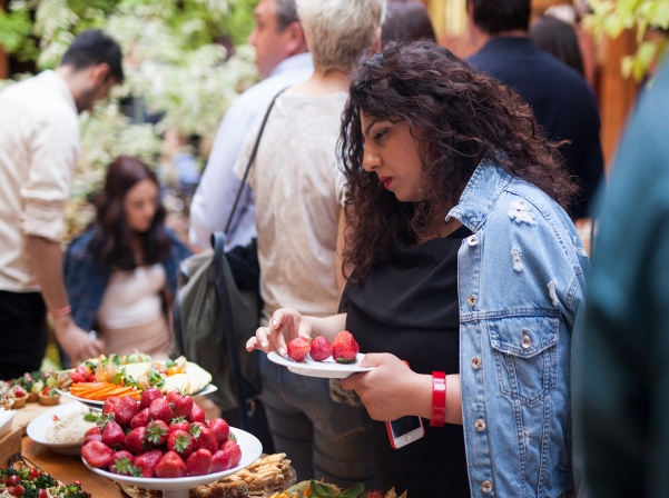 «Ոստան»-ը ներկայացրել է նորացված բակն ու նոր մենյուն