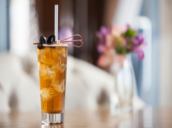 Ստեփան Աբրահամյանի «Խոհարարի պոչն» ու «Քիմ Քարդաշյանը»