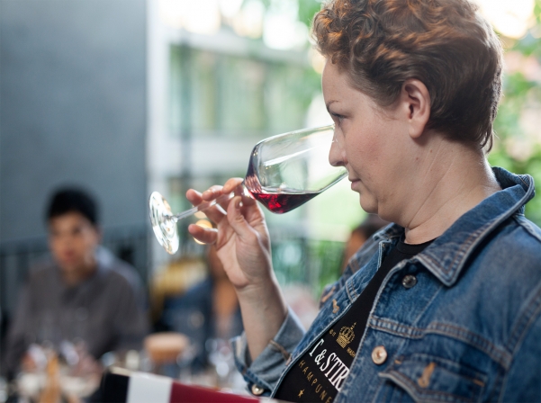 Պինո Նուարի եւ Արենու «կույր համտեսումը» Gouroo Club & Garden-ում