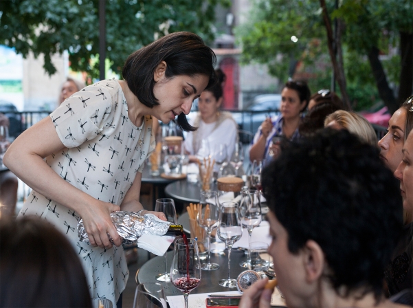 Պինո Նուարի եւ Արենու «կույր համտեսումը» Gouroo Club & Garden-ում