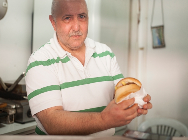 Պարոն Վահրամն ու երեւանյան «Հալէպի սենդիվչները»