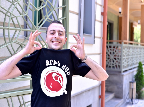 «Երեմյան Փրոջեքթս»-ի «համով-հոտով-ժպտացող» վերնաշապիկները