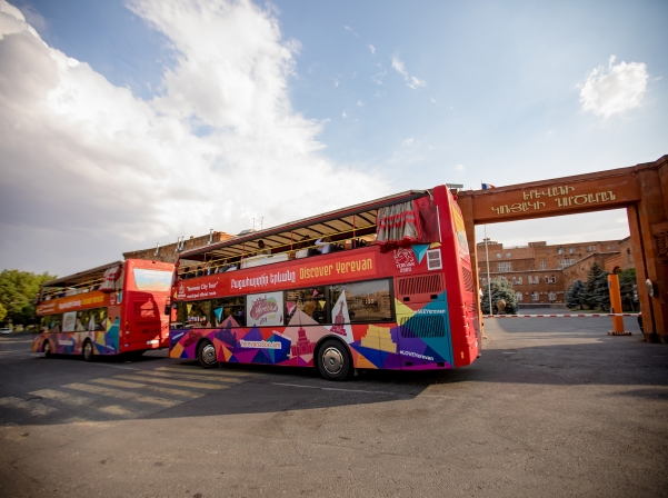 Convivial Reunion-ն ու Երվանդ Քոչարի սիրելի աղանդերը 