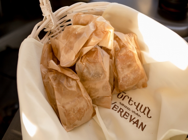 Convivial Reunion-ն ու Երվանդ Քոչարի սիրելի աղանդերը 