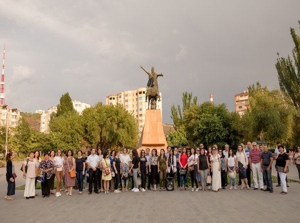 Convivial Reunion-ն ու Երվանդ Քոչարի սիրելի աղանդերը 