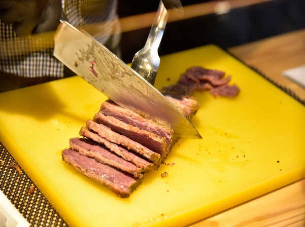 Հակոբը եւ Կարինեն հայտնի PASTRAMI սենդվիչը Հայաստան են բերել