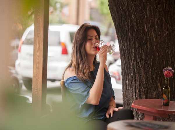 In Vino-ի «հորաքույր» Թամարան եւ նրա զրույցները գինու մասին