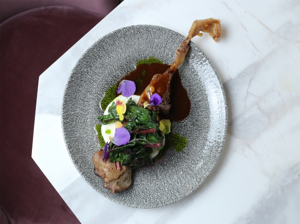 Հայկ Վեյշտորտի տարտար տոլման, «հայկական տակոն» եւ անսովոր Միկադոն