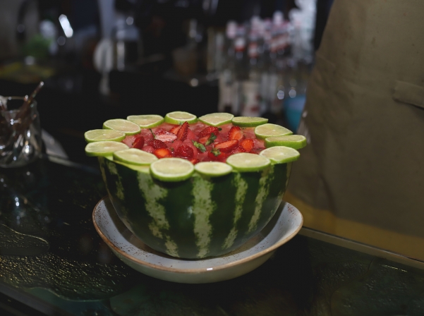 Վարդավառը եւ ձմերուկի սեզոնի բացումը «Ծիրանի»-ում, «Ոստան»-ում եւ «Ալյասկա»-ում