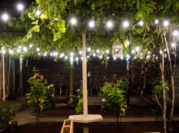 Միայն գյուղական սնունդ՝ Շինուհայրի Arakelyans’ Garden-ում