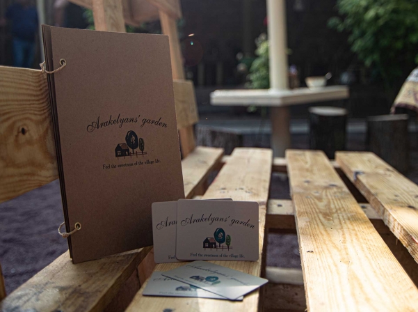 Միայն գյուղական սնունդ՝ Շինուհայրի Arakelyans’ Garden-ում