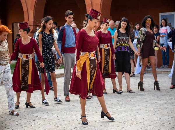 «Արմենիա Վայն» գինեգործարանում նշեցին Խաղողօրհնեքը