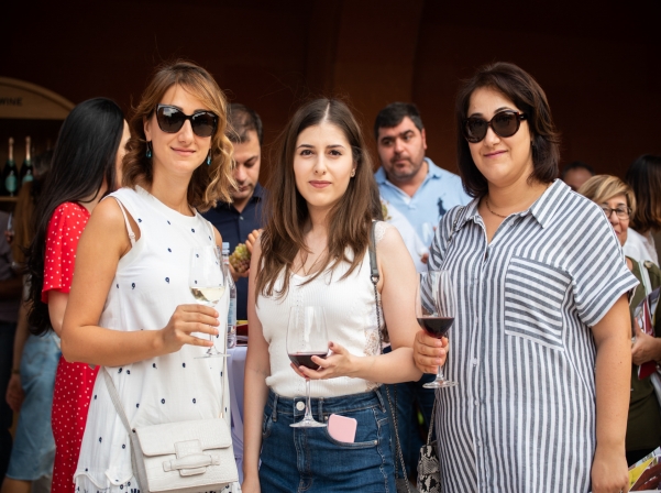 «Արմենիա Վայն» գինեգործարանում նշեցին Խաղողօրհնեքը