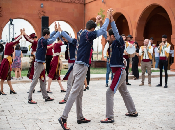 «Արմենիա Վայն» գինեգործարանում նշեցին Խաղողօրհնեքը