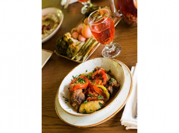 Երեւանի լավագույն ռեստորանների հերթական տարբերակը