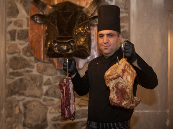 Hans&Franz-ի կրակային «շոուն» եւ սթեյքի գաղտնի «ֆիշկաները» 