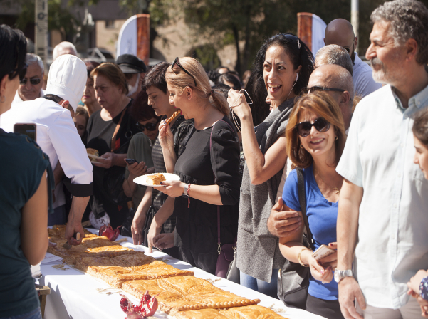 Աշխարհի ամենամեծ գաթան պատրաստվել է երկու օրում 