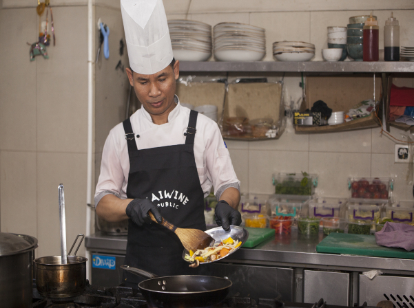 Շեֆ Վիտայան՝ Հայաստանում «թաիլանդական խոհանոցի դեսպանը» 