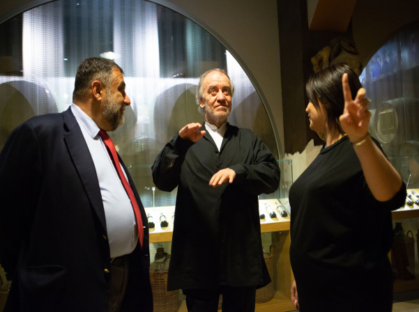 «Ավրորա»-ի հյուրերն այցելել են ԱՐԱՐԱՏ թանգարանի գանձարան