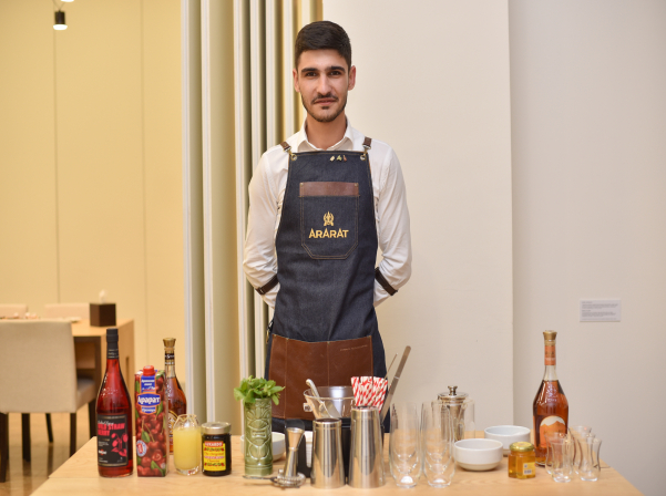 Կոկտեյլային ուրբաթ երեկո՝ «Արարատ» թանգարանում