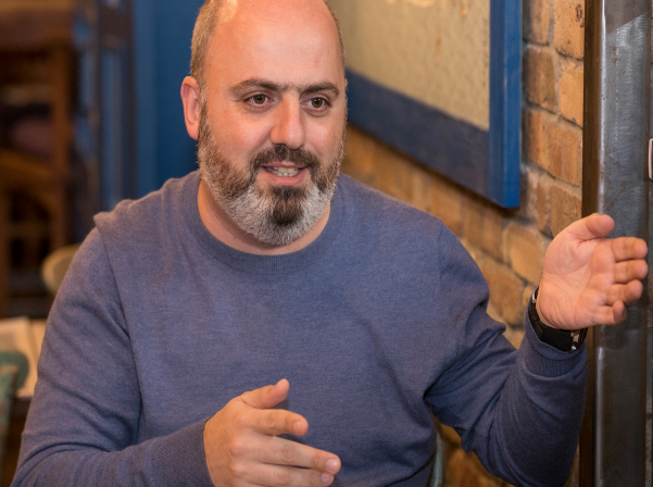 Արսեն Հովհաննիսյան. Pub ունենալու երազանքն ու «Գինու պետությունը» 