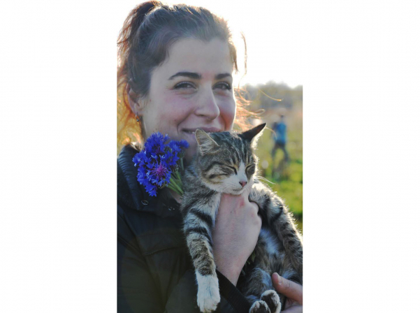 Հայկական վեգան խոհանոցի մասին աշխարհին պատմող Լենան