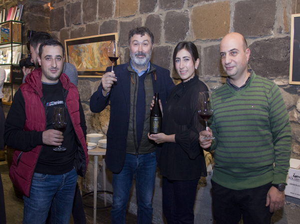 Rikars Wine: тосканский опыт и армянское сердце  