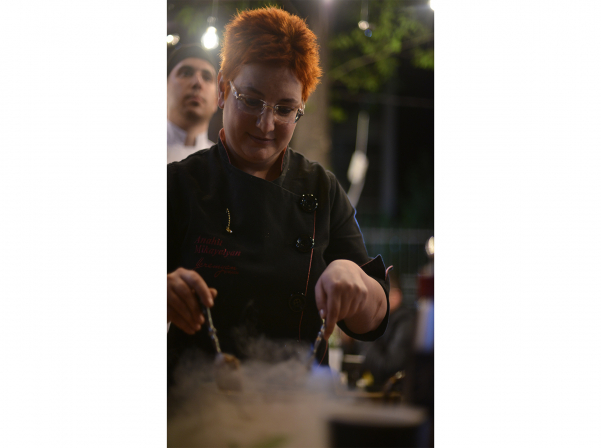 «Երեմյան Փրոջեքթսի»-ի ինքնատիպ մատուցվող աղանդերները