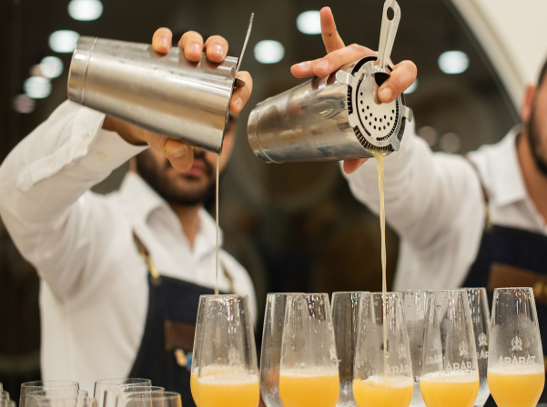 Կոկտեյլներ ամանորյա սեղանի համար. ուրբաթ երեկոն «Արարատում»