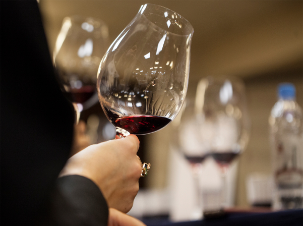 Riedel-ի գավաթներ` հատուկ Արենի գինու համար