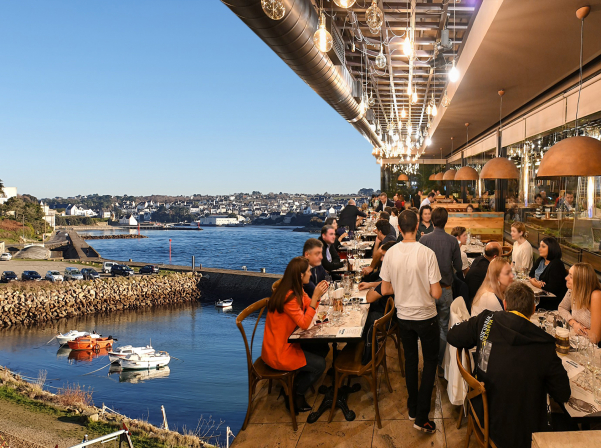 Բրետանի ափից՝ Երեւանի կենտրոն 