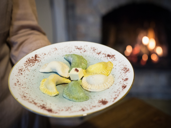 «Թոփիկ», «Ագուլիսյան», տնական օղի՝ թանգարան-սրճարանում