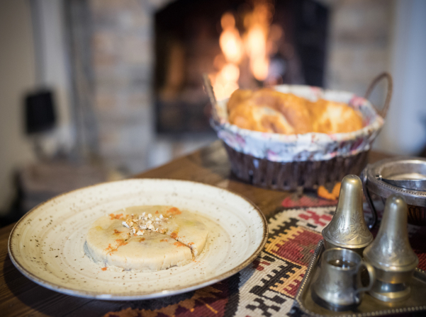 «Թոփիկ», «Ագուլիսյան», տնական օղի՝ թանգարան-սրճարանում