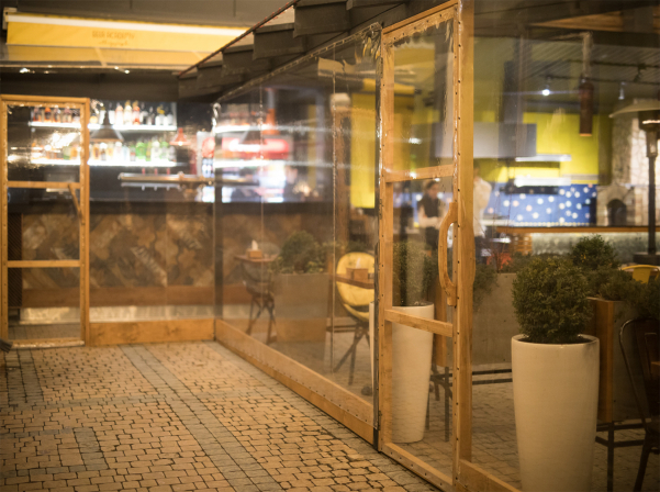 Ջերմ միջավայր՝ բաց երկնքի տակ. գործում է Beer Academy-ի Ձմեռային բակը