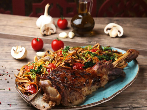 «Էթնոլոֆթ». Ռեստորանների փողոցի էթնիկ անկյունը