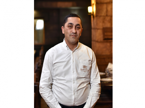 Կարիերայի առաջընթաց եւ հաջողության պատմություններ «Երեմյան Փրոջեքթս»-ից